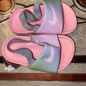Nike slides